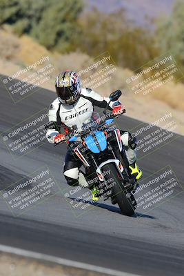 media/Dec-18-2022-SoCal Trackdays (Sun) [[8099a50955]]/Turn 10 (140pm)/